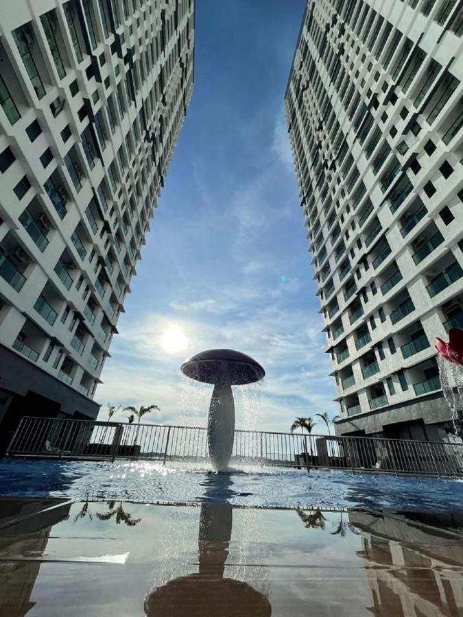 Sari Homestay Vista Bangi With Wi-Fi And Netflix Exterior foto